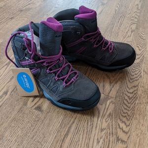 Ladies Size 10 Hi-Tec Hiking Boots
